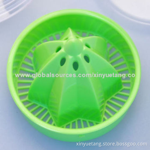 McDonald/Walmart/Sedex Audited Manufacturer/Supplier of BPA-free, Plastic Fruit/Infuser Water Bottle